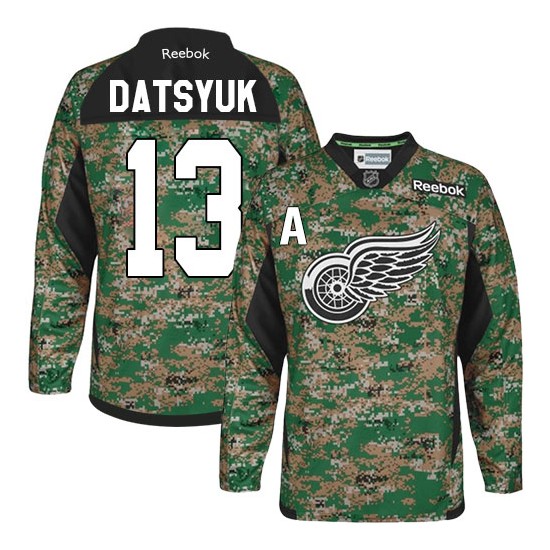 camouflage red wings jersey